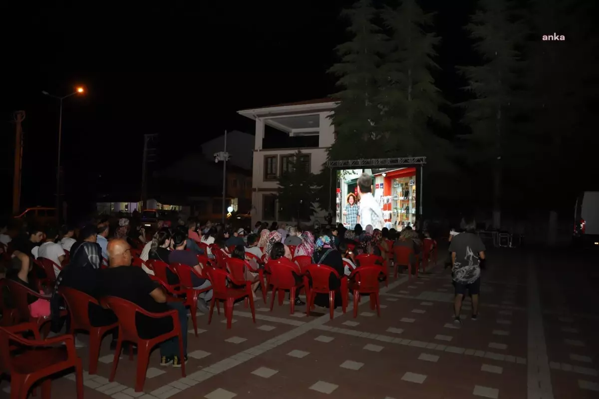 Eskişehir\'de \'Açık Hava Sinema Geceleri\' Devam Ediyor