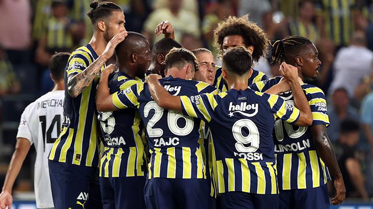 Fenerbahçe, Slovacko\'yu 3-0 mağlup etti!