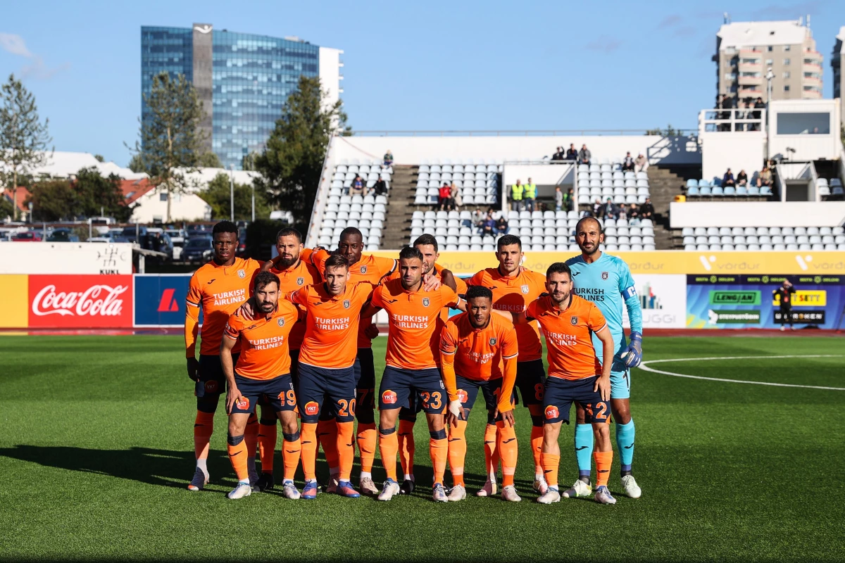UEFA Avrupa Konferans Ligi 3. eleme turu ilk maçında Medipol Başakşehir, deplasmanda İzlanda ekibi Breidablik\'i 3-1 yendi.