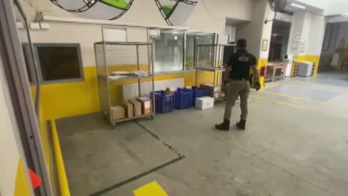İstanbul\'da kargo paketinde uyuşturucu madde ele geçirildi