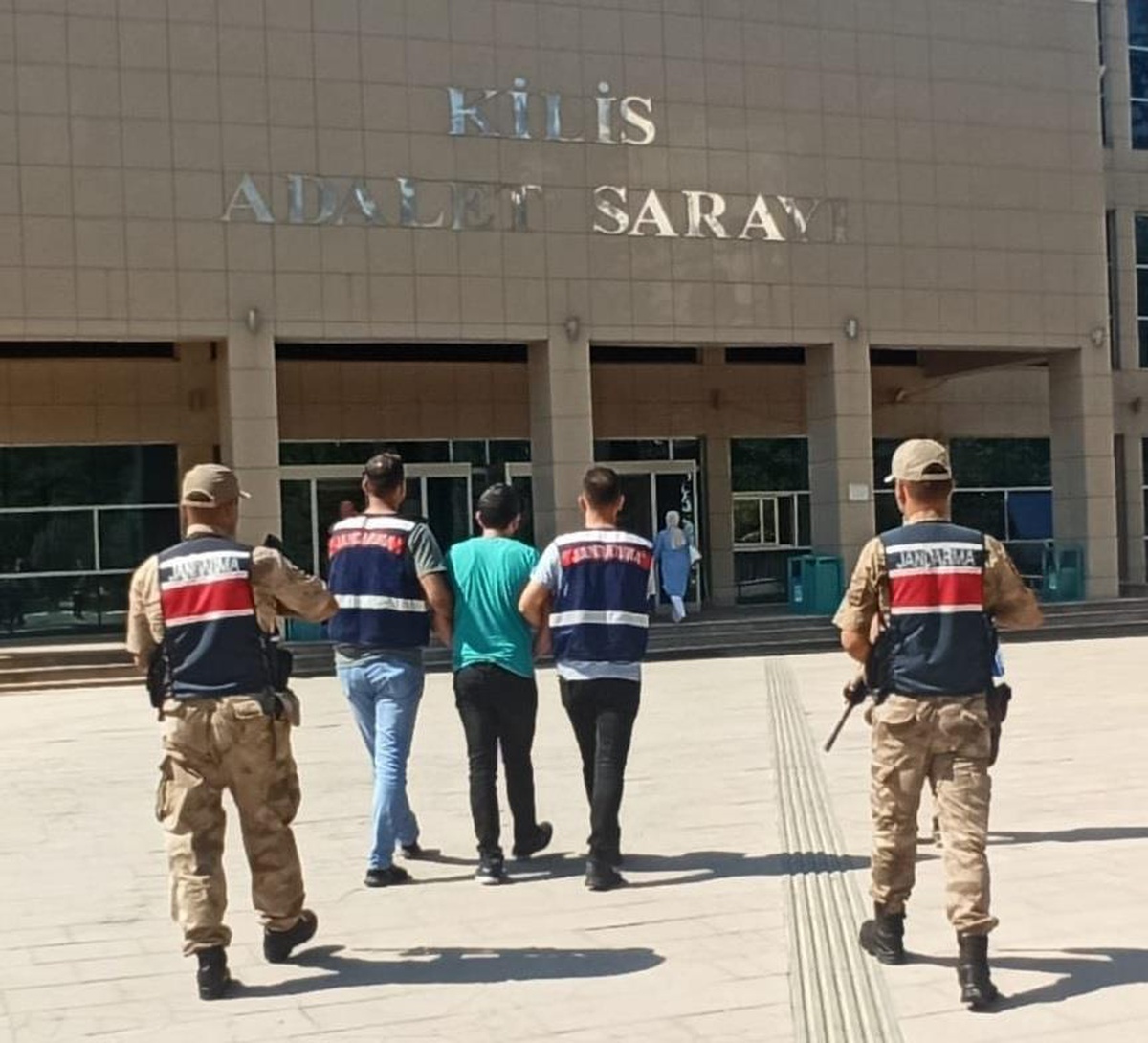 Kilis\'te terör örgütü PKK/YPG üyesi olduğu iddia edilen zanlı tutuklandı