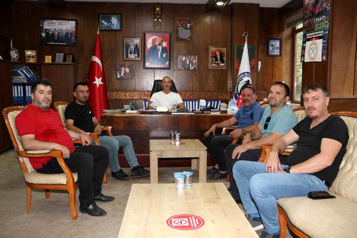 Madenciler işçi açıklarının giderilmesini istedi