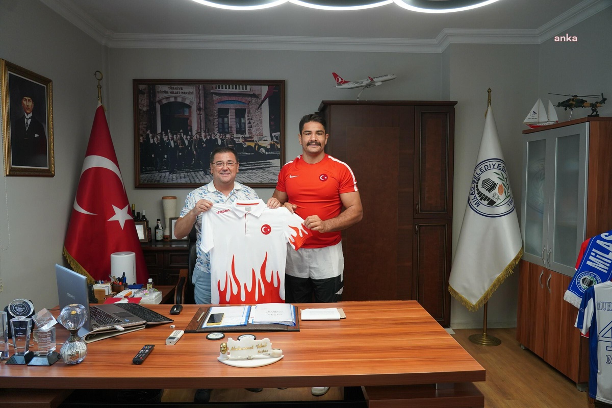Milli Güreşçi Taha Akgül Milas\'ta