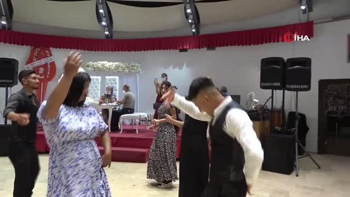 Roman çiftlere toplu nikah töreni