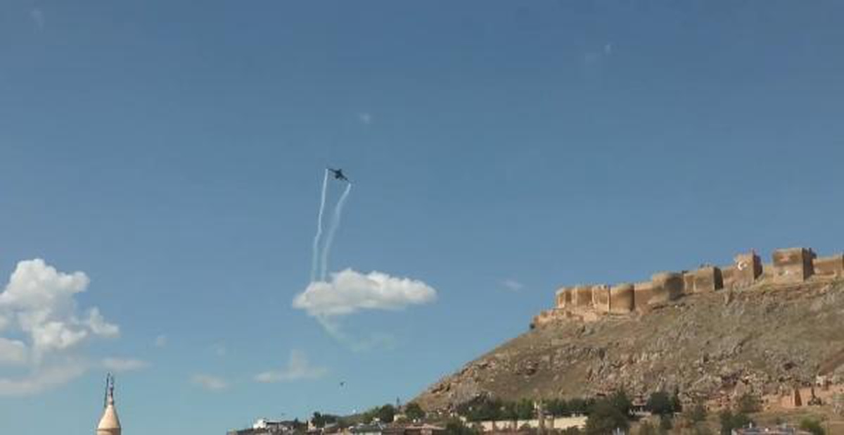 SoloTürk, Bayburt\'ta gösteri uçuşu yaptı