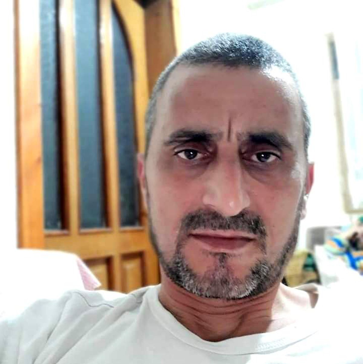 Üzerine ağaç devrilen şahıs hayatını kaybetti