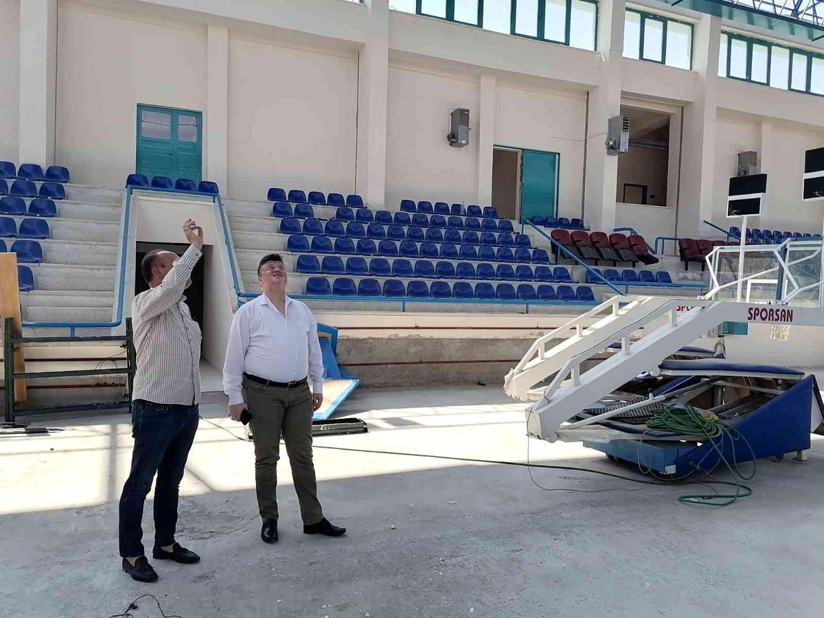 Yenipazar\'da spor tesis çalışmaları devam ediyor