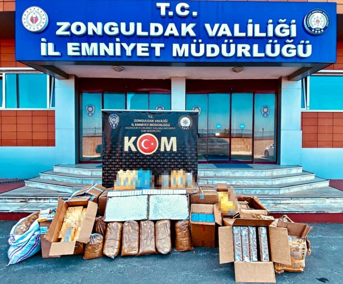 Zonguldak\'taki bir depodan 188 bin adet içi dolu makaron çıktı