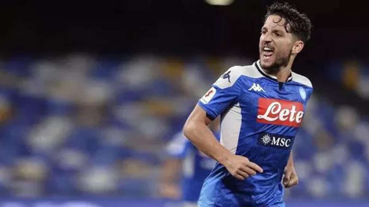 Galatasaray, Dries Mertens\'i renklerine bağlamaya çok yakın!
