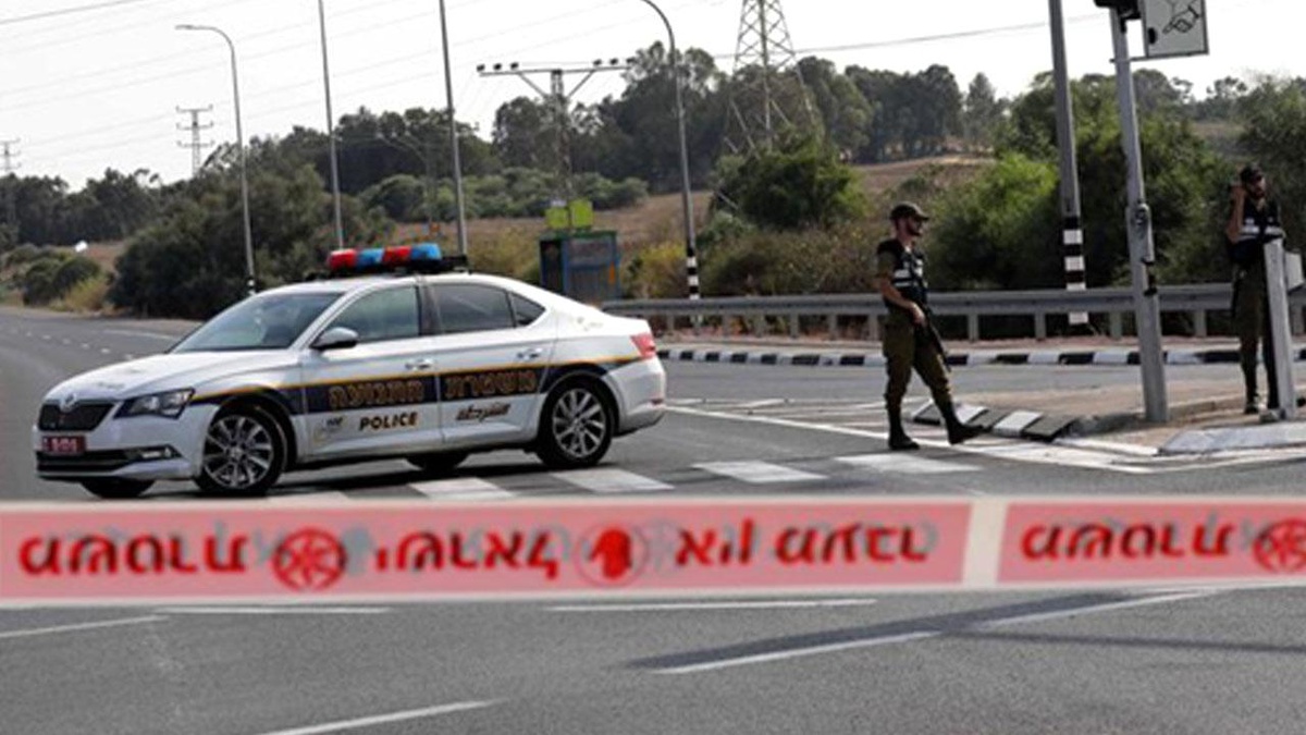 İsrail, Filistinlilerle Artan Gerginlik Nedeniyle Yolları Kapattı
