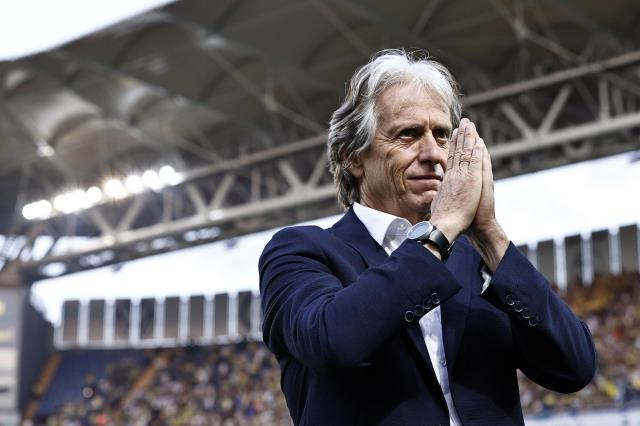 Jorge Jesus'tan Slovacko maçının hakemine tepki: Gölü neden vermedi anlamadım