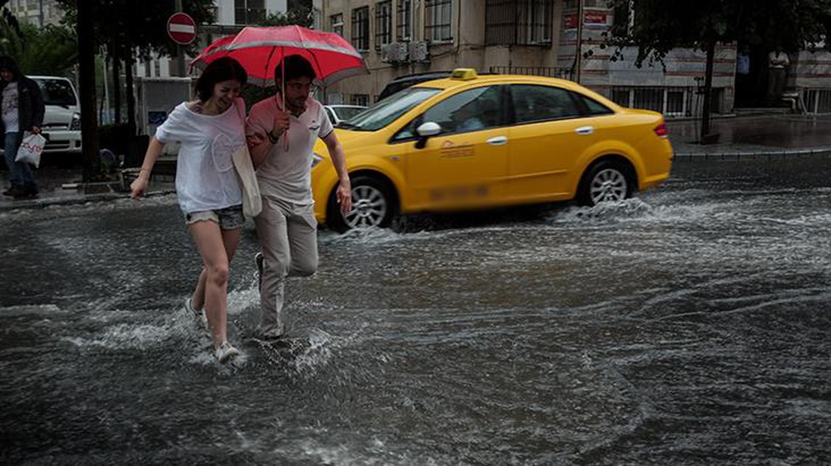 Meteoroloji\'den sarı kodlu uyarı: Ankara dahil 6 ilde sel ve su baskınları yaşanabilir