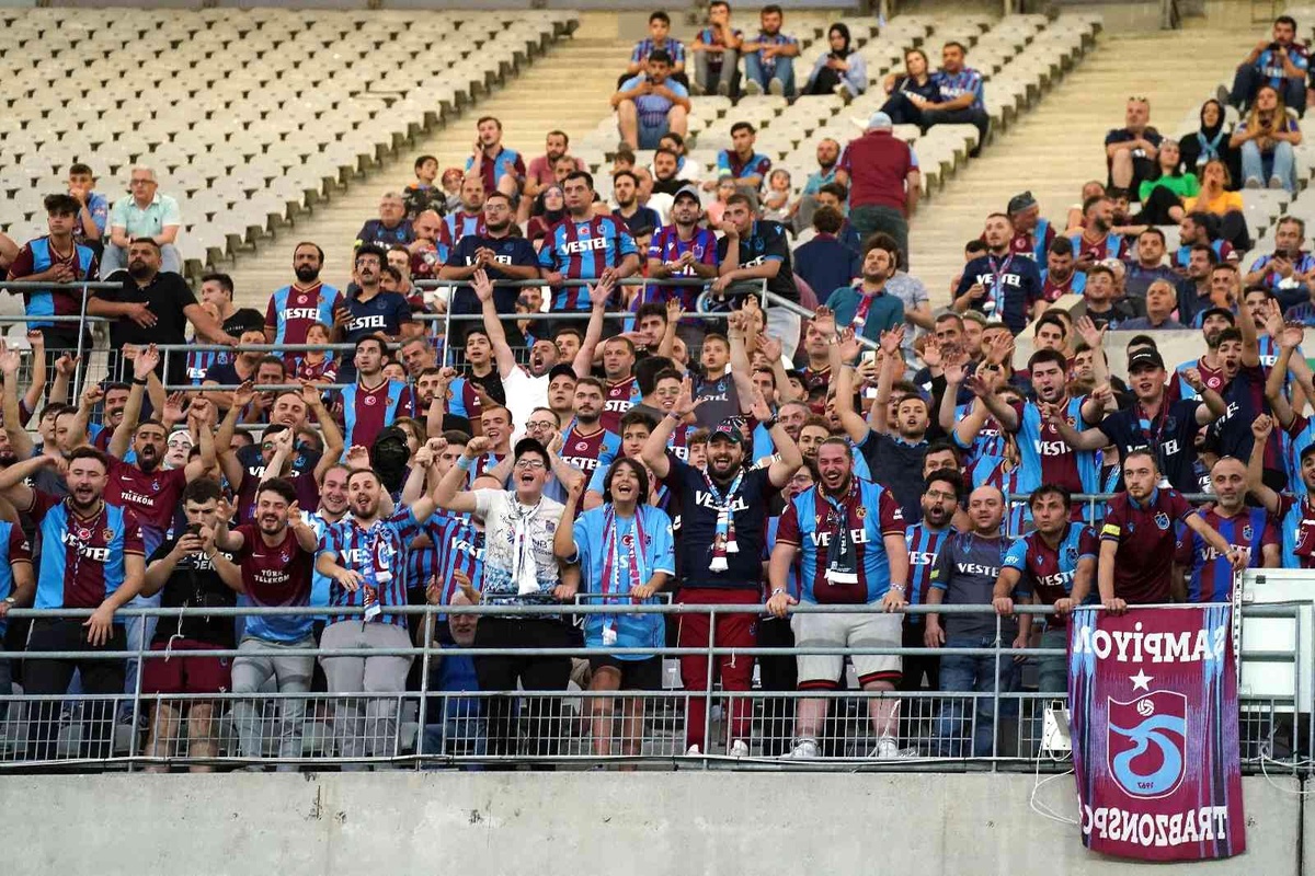 Spor Toto Süper Lig: İstanbulspor: 0 Trabzonspor: 0 (Maç devam ediyor)