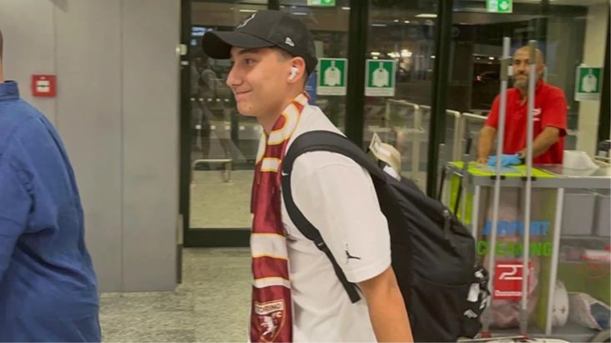 Torino ile anlaşmaya varan Beşiktaş\'ın genç yeteneği Emirhan, İtalya\'ya gitti
