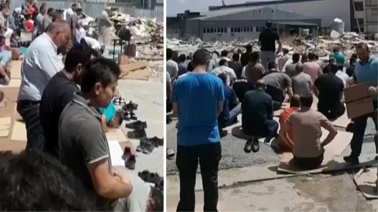 Arsa sahibi 12 yıllık mescidi yıktı, vatandaşlar cuma namazını enkazın önünde kılmak zorunda kaldı