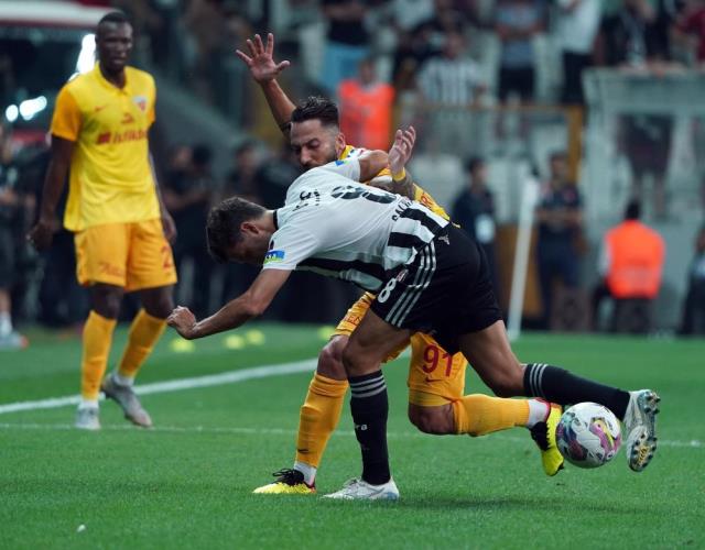 Beşiktaş, Süper Lig'in ilk haftasında Kayserispor'u son dakika golüyle devirdi Beşiktaş, Süper Lig'in ilk haftasında Kayserispor'u son dakika golüyle devirdi