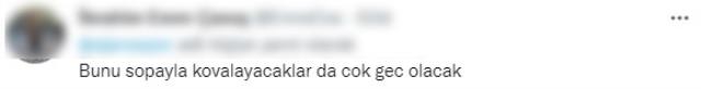 Bu kare Türk futbolseverleri çileden çıkarttı! Milli Takım'ın hocası Kuntz'a tepki yağıyor Bu kare Türk futbolseverleri çileden çıkarttı! Milli Takım'ın hocası Kuntz'a tepki yağıyor