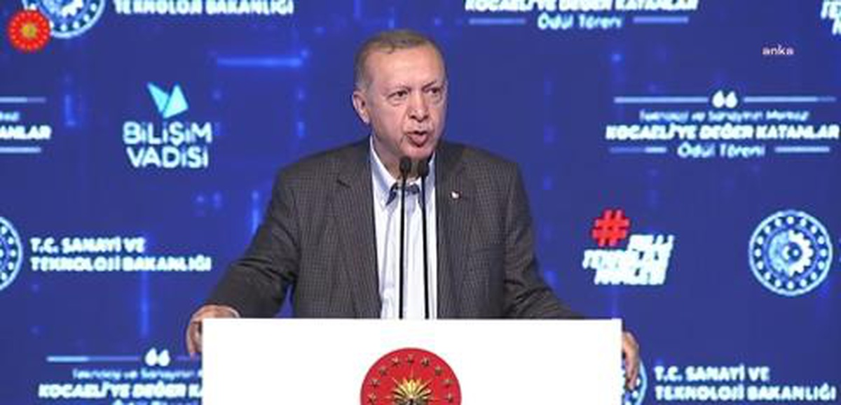 Erdoğan: "Türkiye Toplu İğne Üretemiyordu. Bugün İnsansız Hava Aracı Denilince Akla İlk Türk Siha\'ları Geliyor"