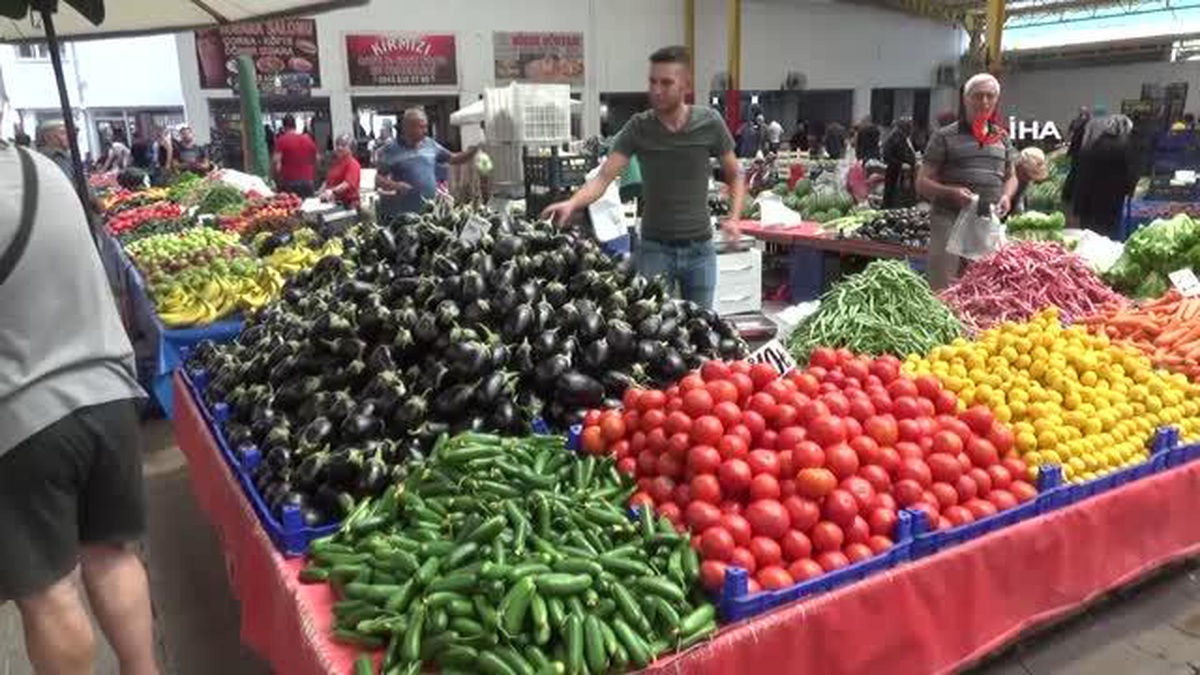 Pazarcı esnafı isyan etti: "Fiyatlar konusunda marketlerle bizim aramızda uçurum var"