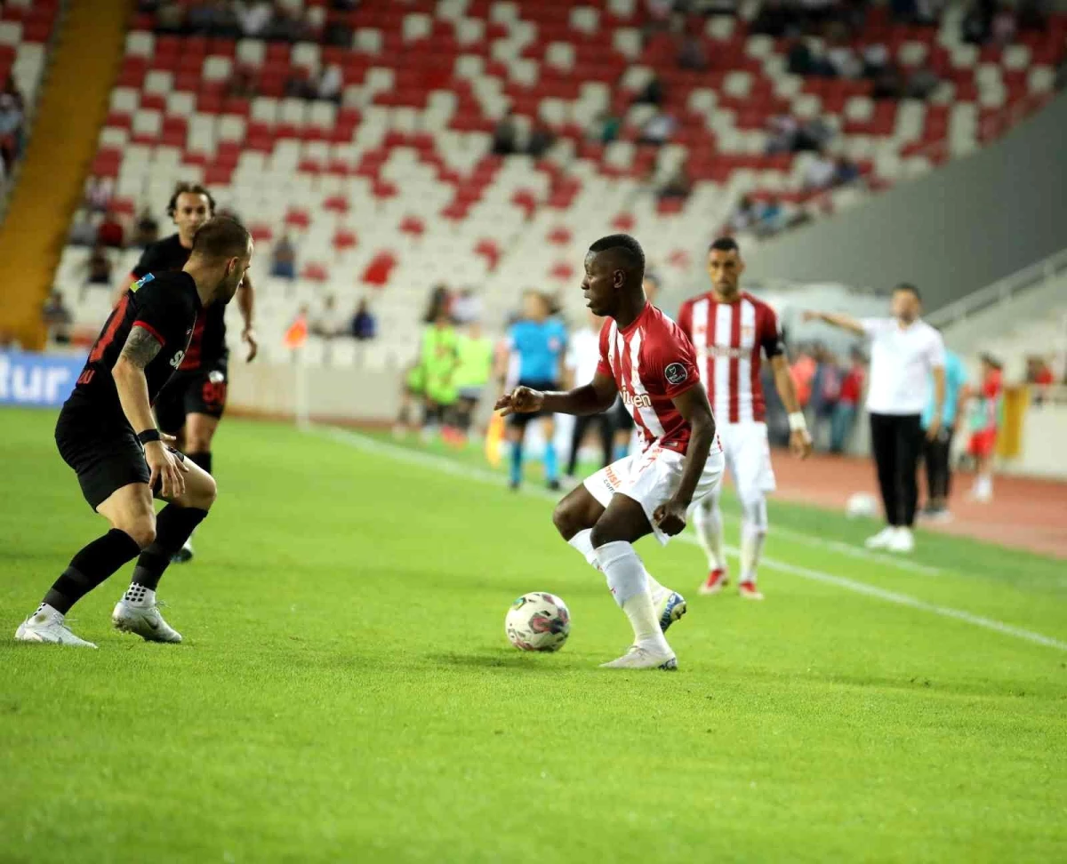 Spor Toto Süper Lig: DG Sivasspor: 1 Gaziantep FK: 1 (Maç sonucu)