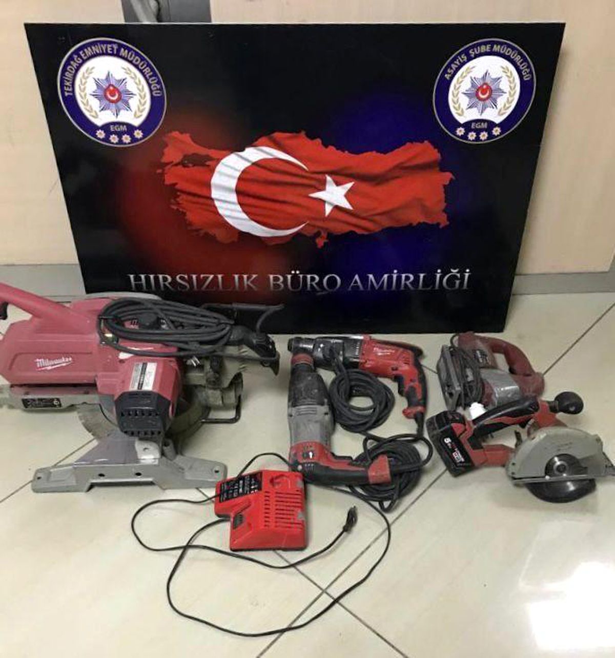 Tekirdağ\'da işyerinden 40 bin liralık malzeme çalan hırsız tutuklandı