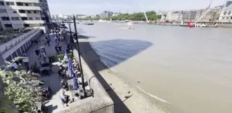 Thames Nehri'nin kaynağı kurumaya başladı