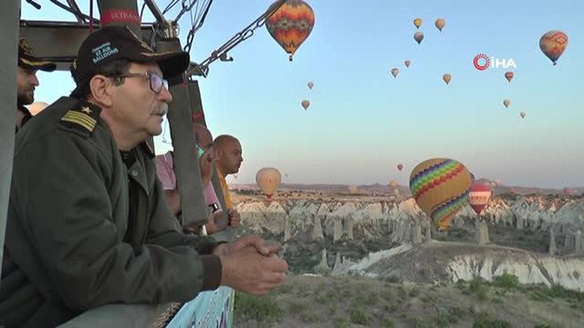 Türkiye\'nin ilk balon pilotu 35. yılını gökyüzünde kutladı