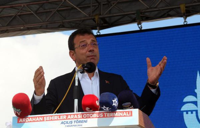 Ekrem İmamoğlu: Altılı masanın en çalışkan neferi olacağım Ekrem İmamoğlu: Altılı masanın en çalışkan neferi olacağım