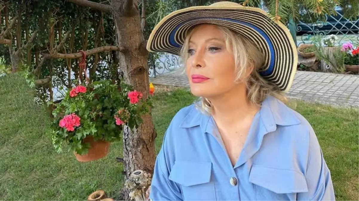 Emel Sayın'ın kardeşi Fatoş Sayın yaşamını yitirdi: Ne desem yetmiyor