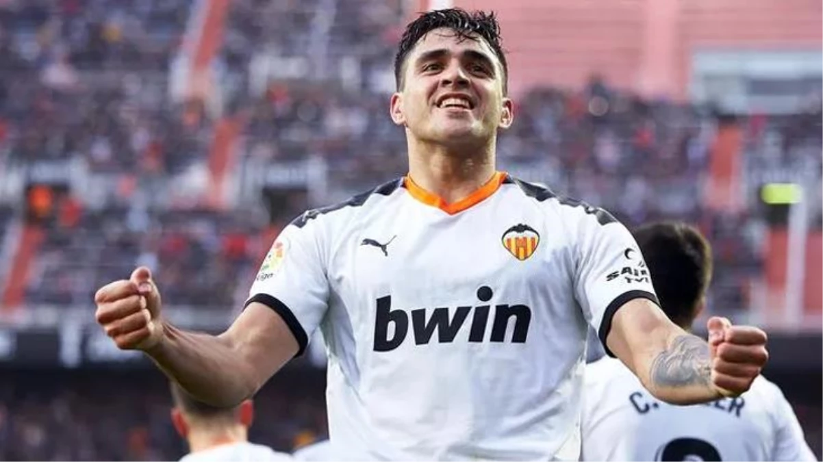 Fenerbahçe, Valencia forması giyen Maxi Gomez ile her konuda anlaştı