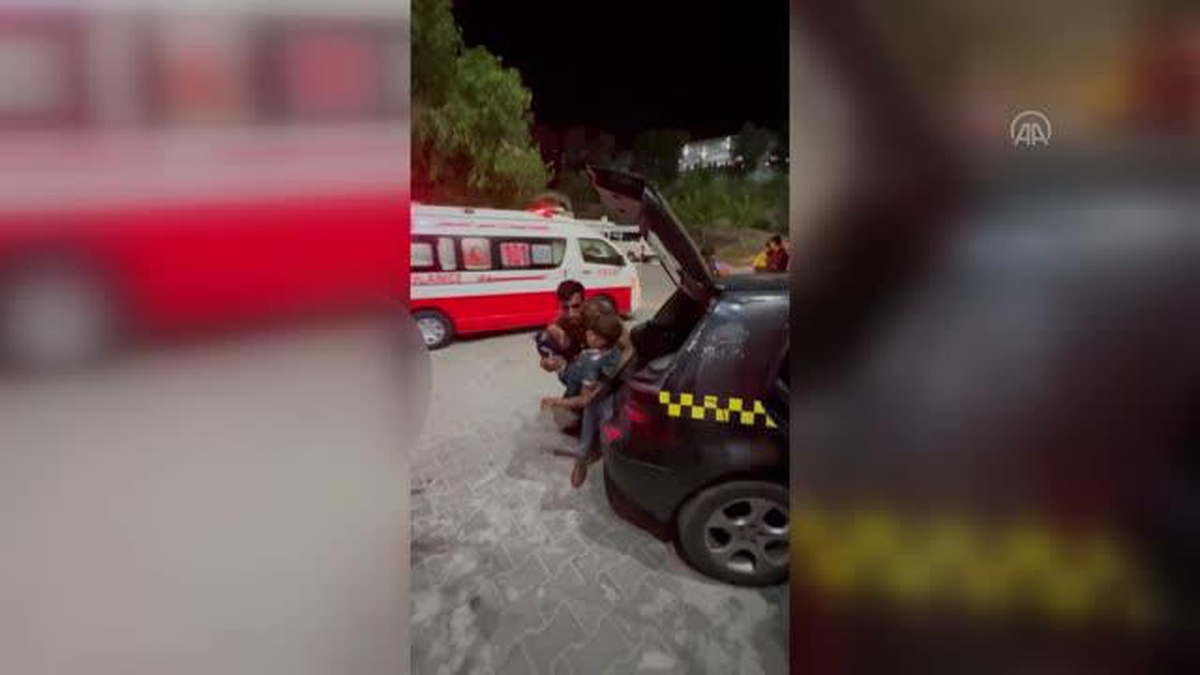 İsrail Gazze\'nin kuzeyine düzenlediği hava saldırısında onlarca kişi yaralandı