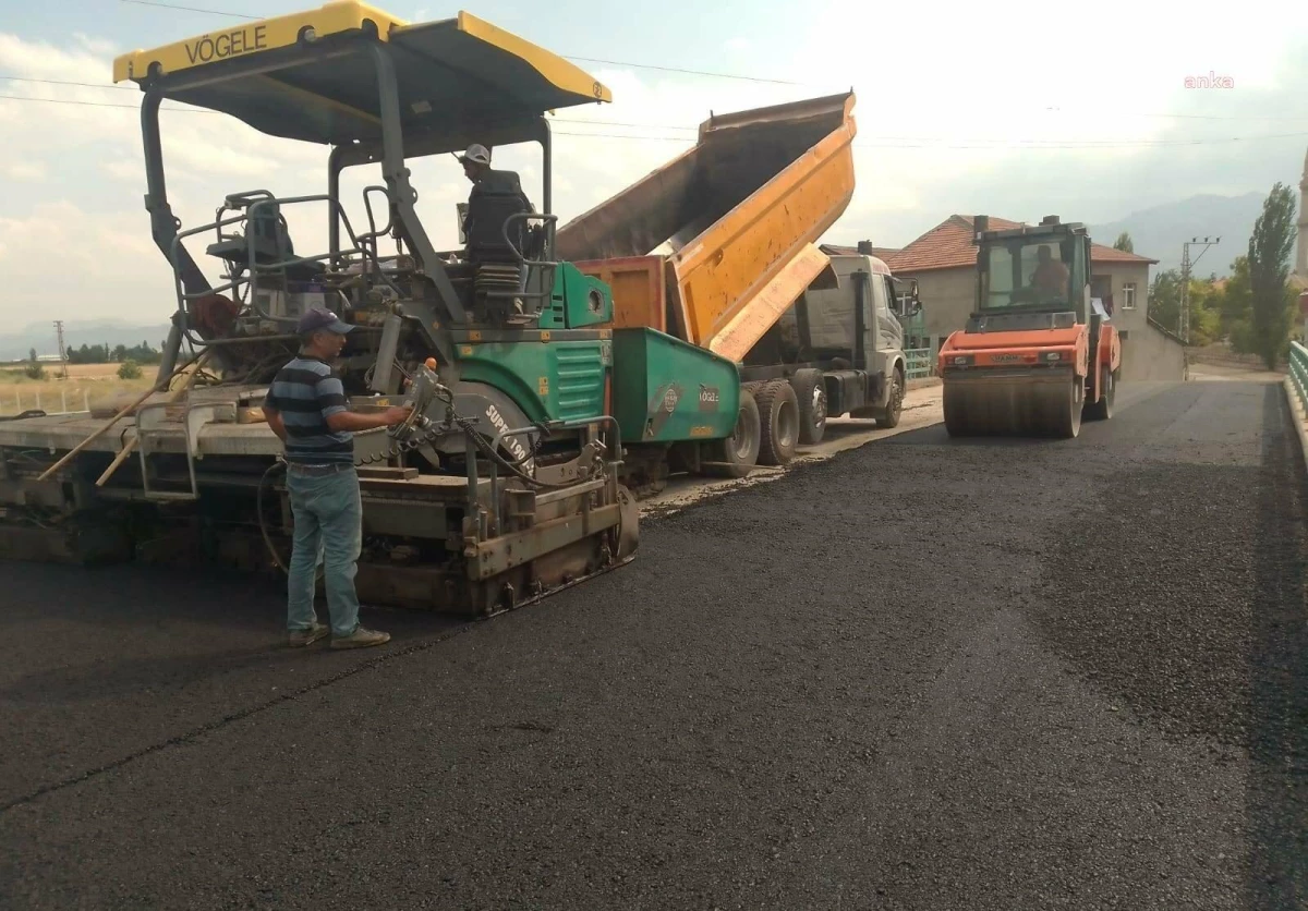 Seydişehir Belediyesi Ekipleri Kırsalda Yol Çalışmalarına Devam Ediyor