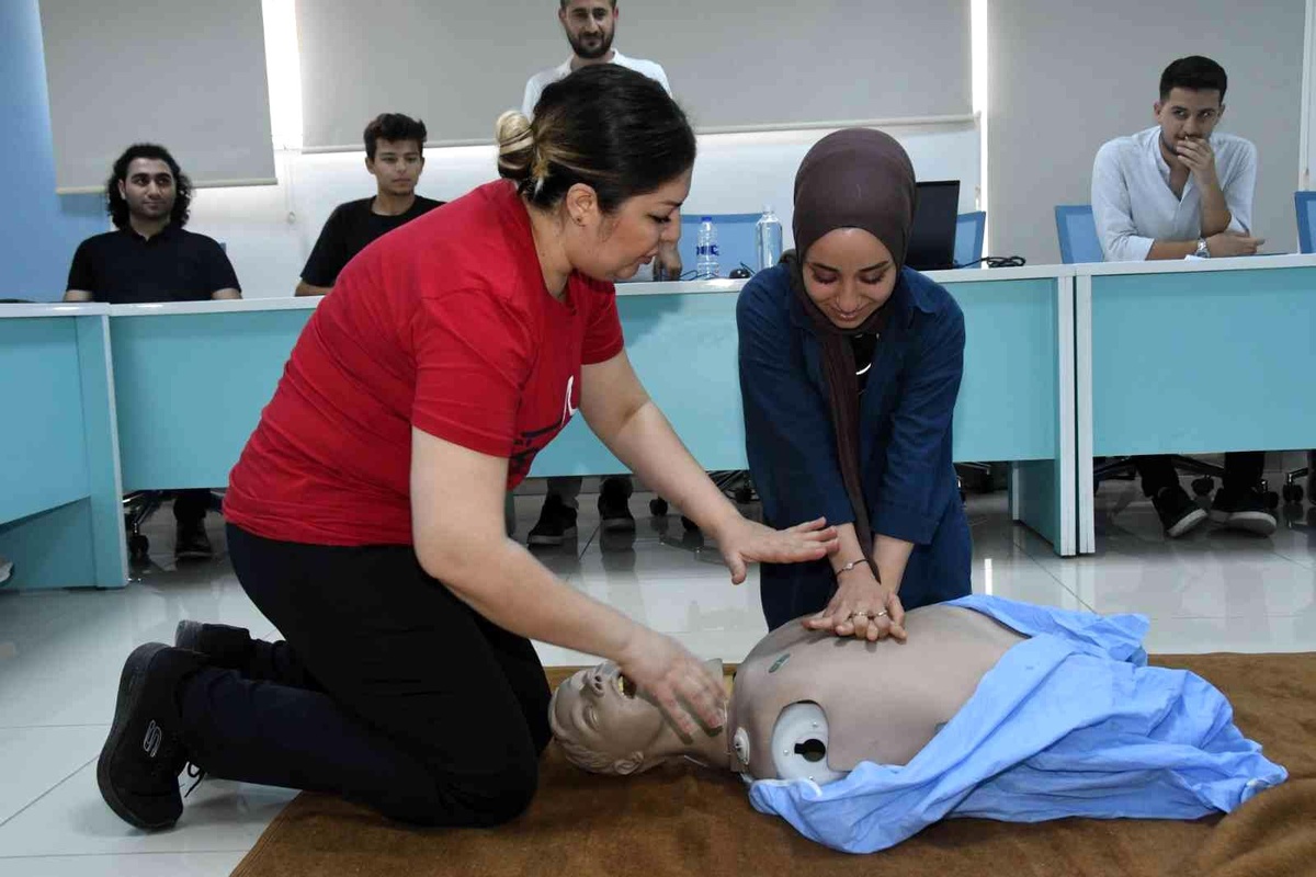 ADYÜ\'den Ulusal Staj Seferberliği Projesine destek
