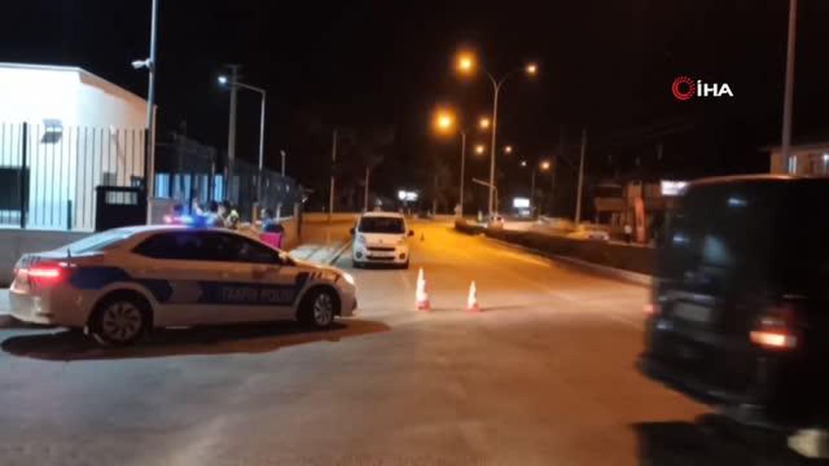 Denetiminde polis bir sürücüyü alkollü araç kullanırken yakaladı