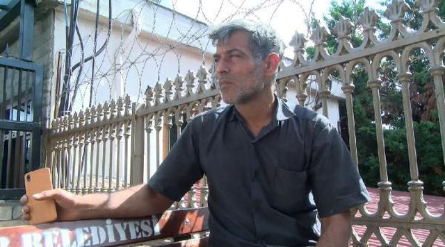 Saplantılı aşığı tarafından öldürülen Beyza'nın babası: Soygun yaptığını söyleyerek kızımı yurtdışına götürmek istemiş Saplantılı aşığı tarafından öldürülen Beyza'nın babası: Soygun yaptığını söyleyerek kızımı yurtdışına götürmek istemiş