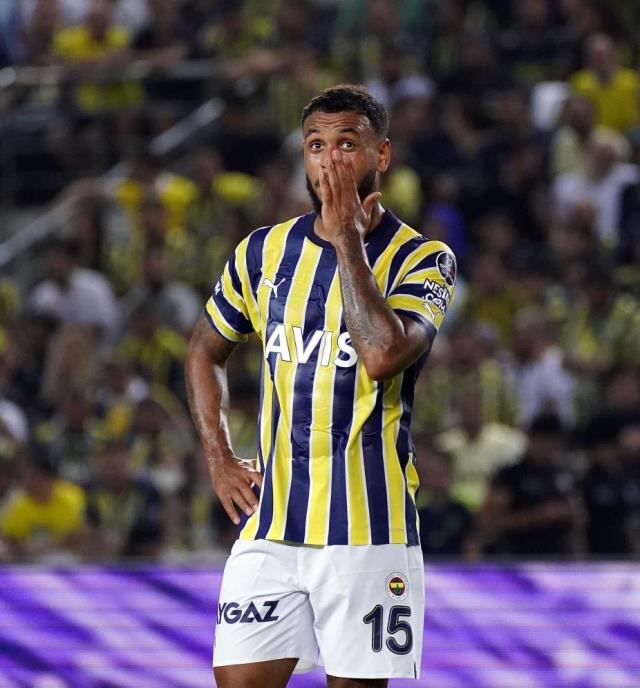 Kadıköy'de çılgın maç! Fenerbahçe, Süper Lig'in ilk haftasında Ümraniyespor ile berabere kaldı Kadıköy'de çılgın maç! Fenerbahçe, Süper Lig'in ilk haftasında Ümraniyespor ile berabere kaldı