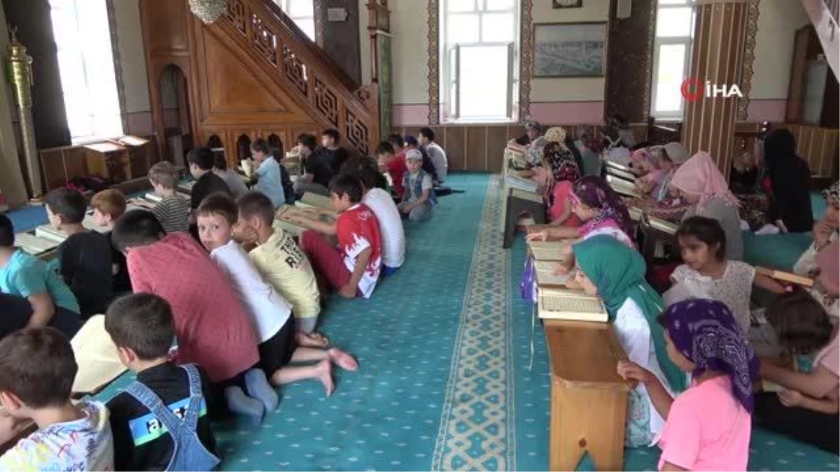 Kur\'an-ı Kerim Kursu öğrencilerine 112 acil çağrı merkezinin önemi anlatıldı