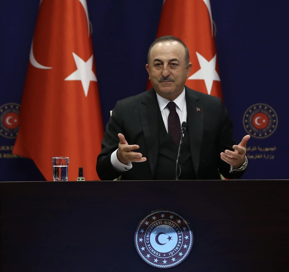 Dışişleri Bakanı Mevlüt Çavuşoğlu: "Ermenistan\'ı yeni provokasyonlara girmemesi konusunda tekrar uyarıyoruz."