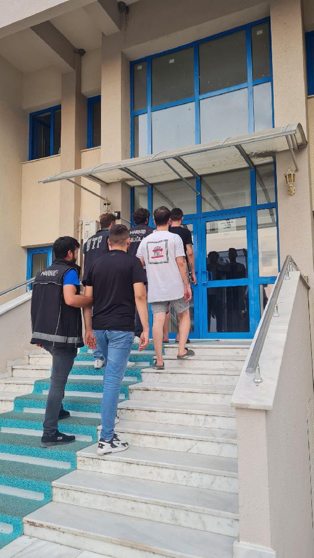 Muğla\'da uyuşturucu operasyonu: 3 tutuklama