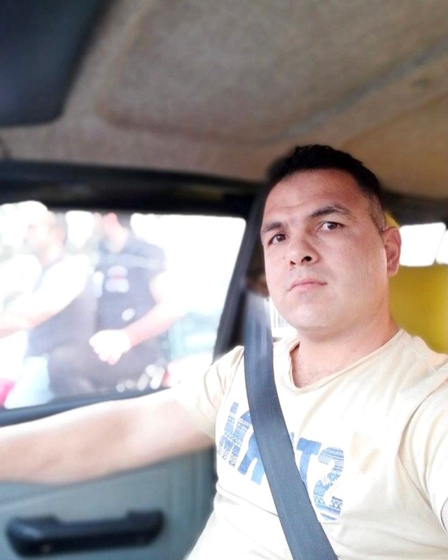 Tartıştığı kişiyi öldürdü, daha sonra emniyetin önüne giderek intihar etti Tartıştığı kişiyi öldürdü, daha sonra emniyetin önüne giderek intihar etti