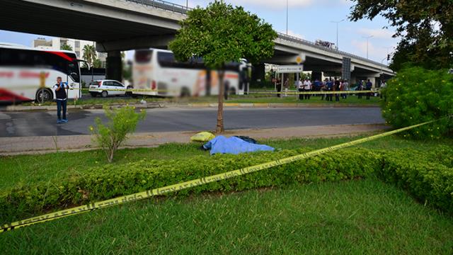 Yolcu otobüsünden inen kişi silahlı saldırı sonucu hayatını kaybetti