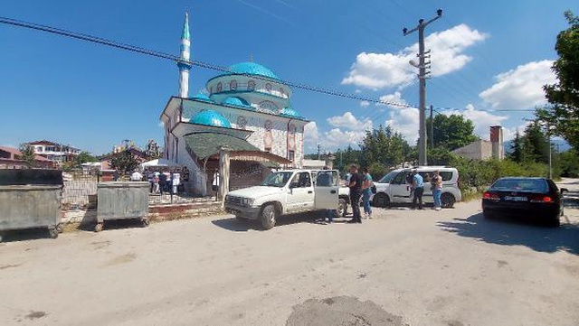 Türkiye'nin gündemine oturmuştu, Bolu yine ayakta! Gizemli zehirlenmeler yine arttı Türkiye'nin gündemine oturmuştu, Bolu yine ayakta! Gizemli zehirlenmeler yine arttı