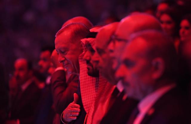 5'nci İslami Dayanışma Oyunları'nın açılışını Erdoğan yaptı! 56 ülke sporcuları kıyasıya yarışacak 5'nci İslami Dayanışma Oyunları'nın açılışını Erdoğan yaptı! 56 ülke sporcuları kıyasıya yarışacak