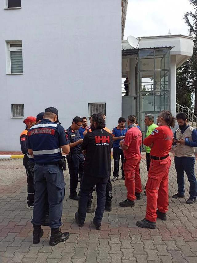 9 gündür aranan Hikmet'in önce motosikleti, ardından cesedi bulundu 9 gündür aranan Hikmet'in önce motosikleti, ardından cesedi bulundu