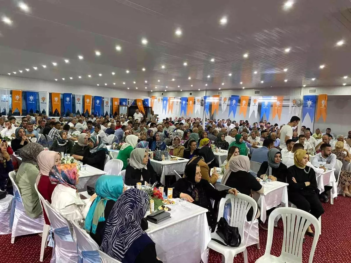 AK Parti\'li Kaya: "Cumhurbaşkanımız ve Devlet Bahçeli dünyaya siyaseti öğretiyor"