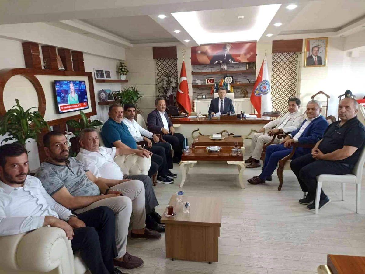 AK Parti teşkilatından İl Emniyet Müdürü Yırtar\'a ziyaret
