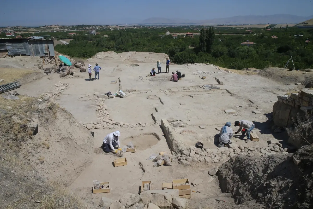 Arslantepe Höyüğü\'nde arkeolojik kazı çalışmaları başladı