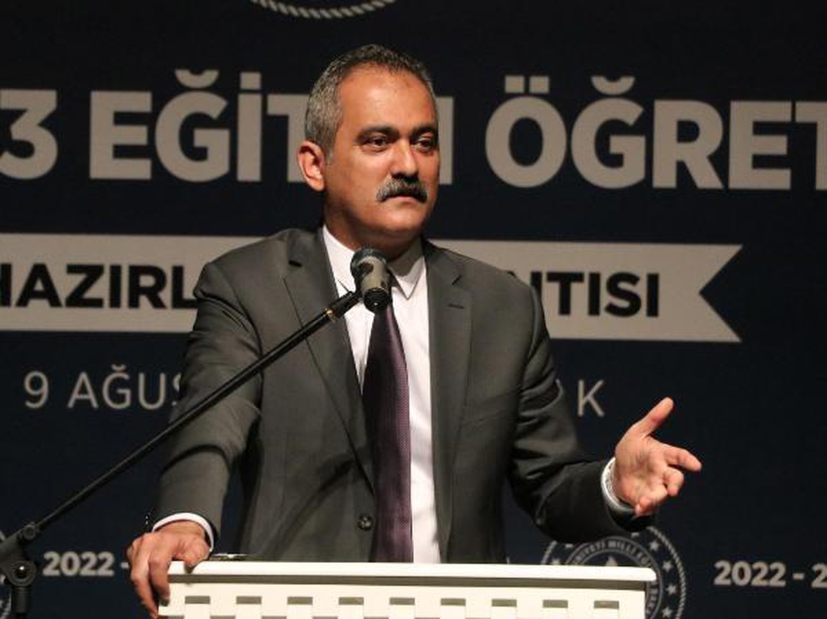 Bakan Özer: Türkiye\'nin eğitim gündeminden bağış olayını düşürelim (2)