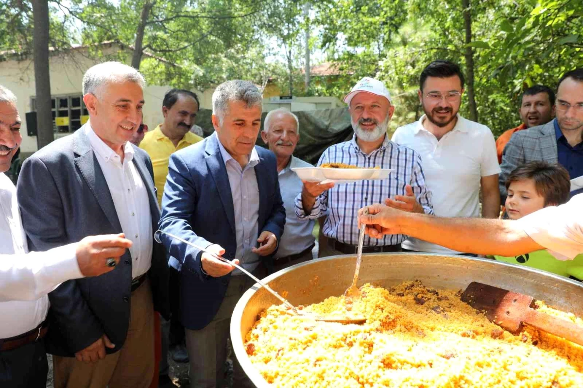 Başkan Çolakbayrakdar\'dan şenlik tadında buluşma