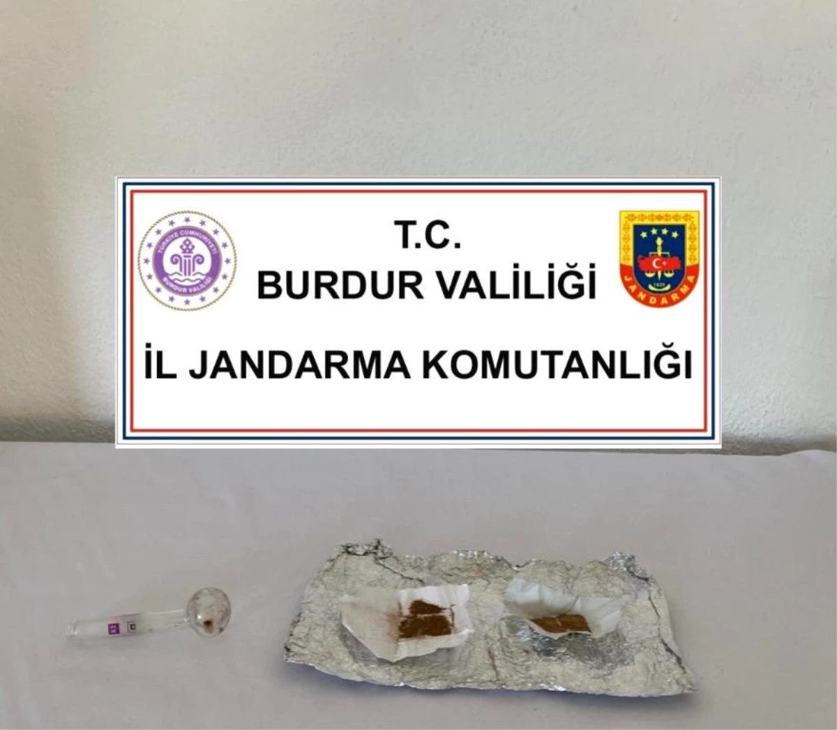 Burdur\'a uyuşturucu ticareti yapan 2 kişi yakalandı